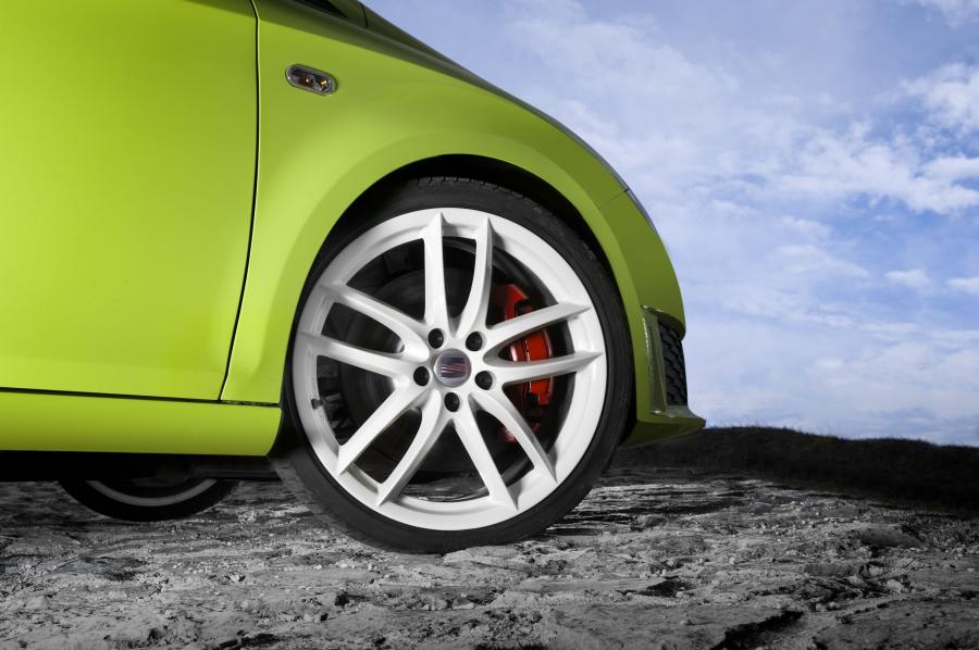  Seat Leon Cupra R 2009 года  (фото 15 из 52)